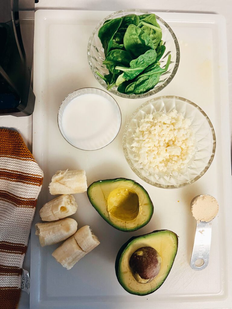 Avocado Smoothie Ingerdients