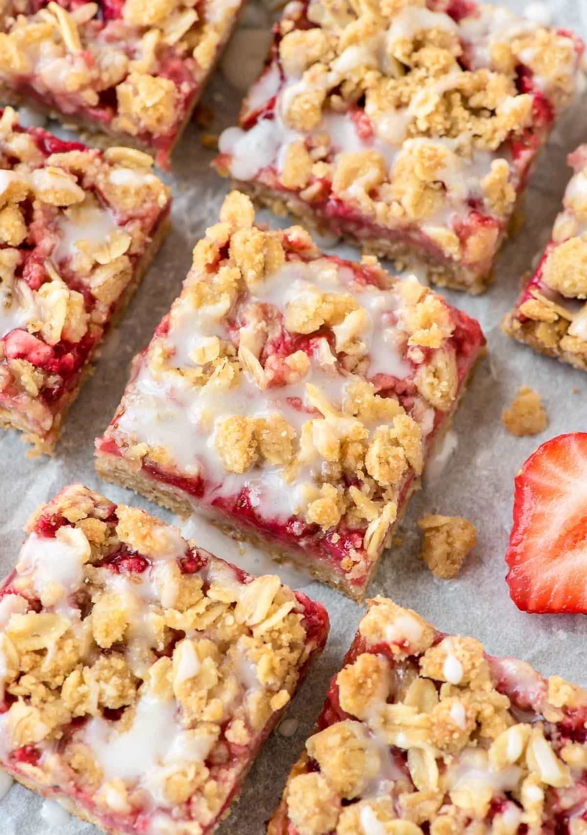 Healthier Baked Strawberry Oatmeal Bars