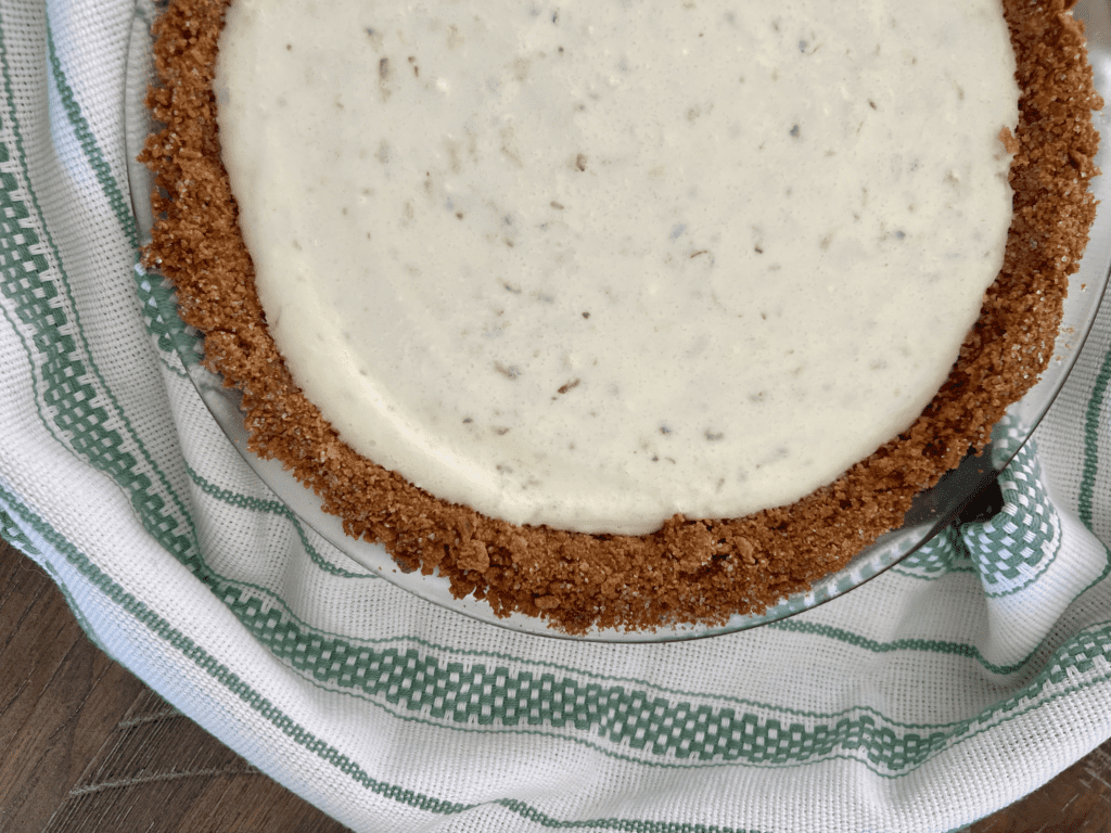 healthy-ish key lime pie with yogurt